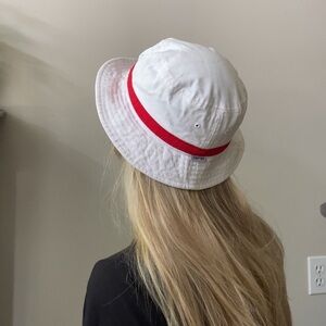 White bucket hat